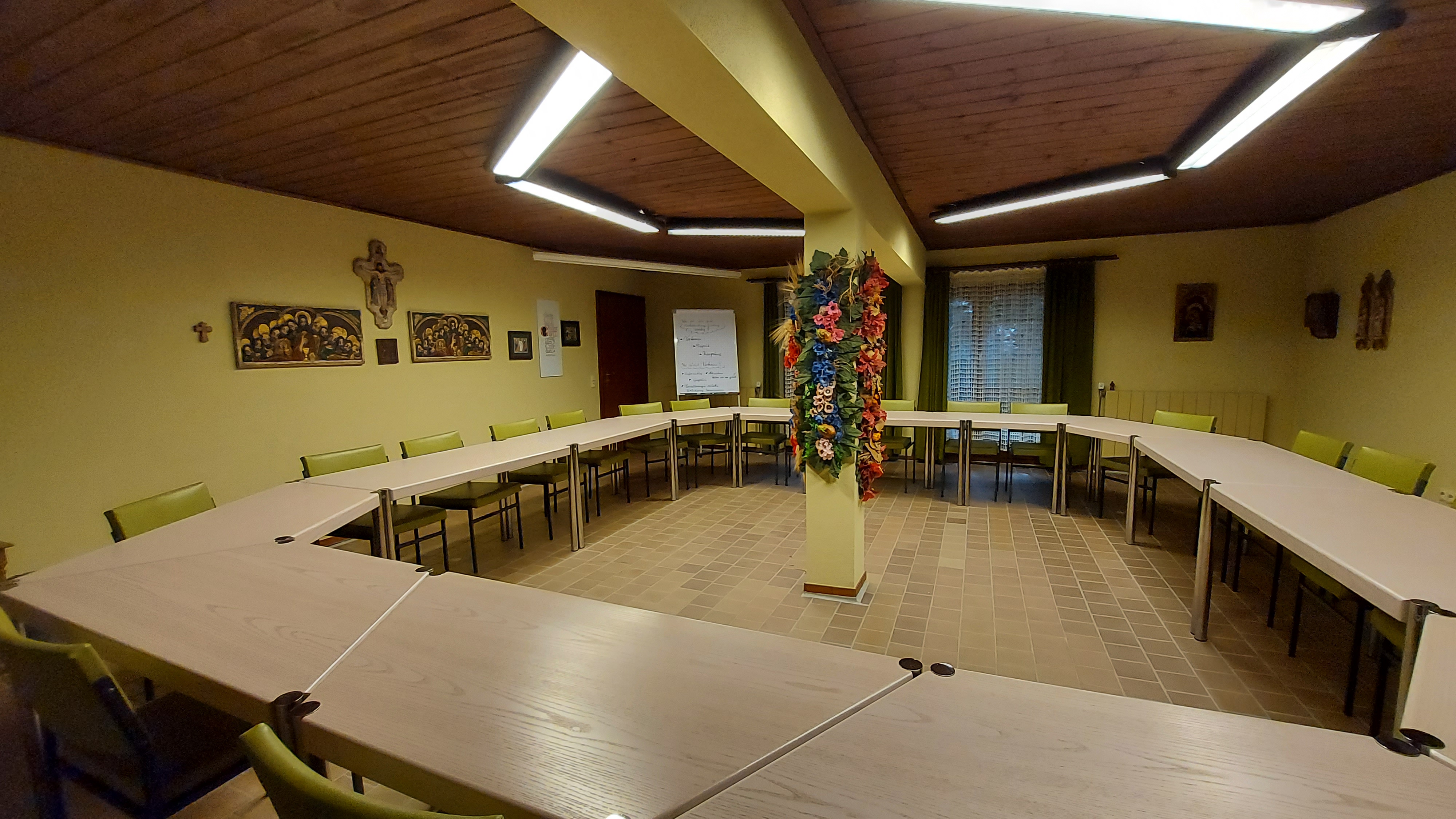 Lass deine Hüllen fallen - Seminar mit Bruder Theophilos